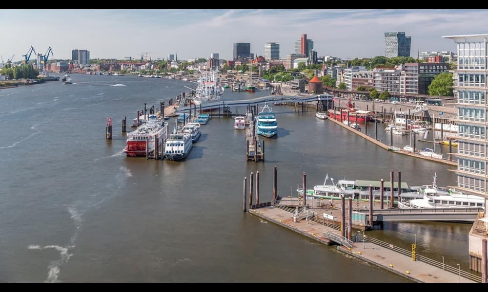 Barkasse Nina - Hauptansicht